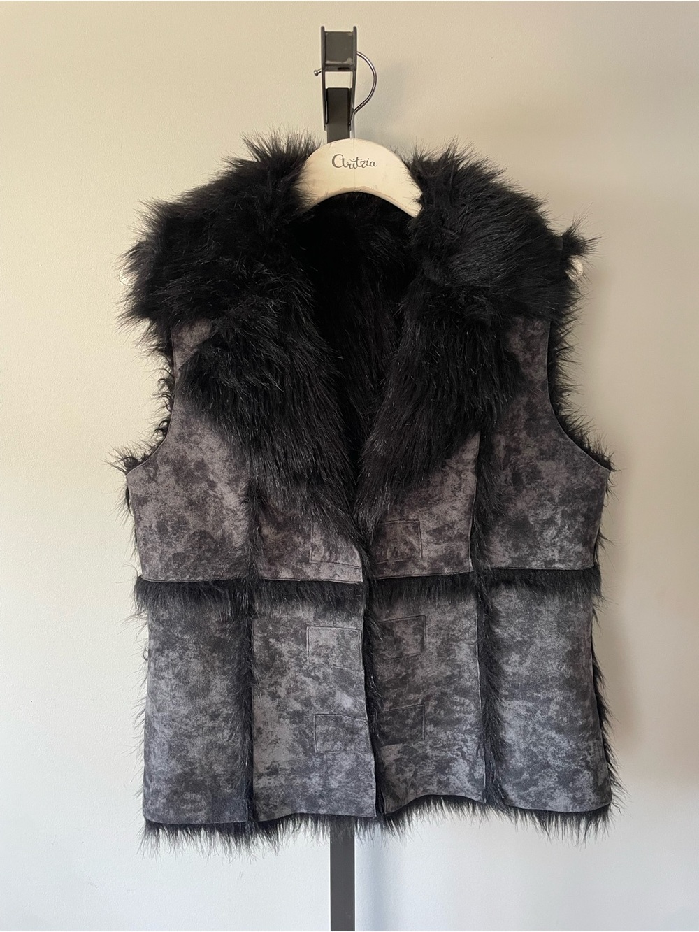 Vintage Style Grey Mottled Faux Suede Plush Faux Fur Trim Vest Boho Penny Lane